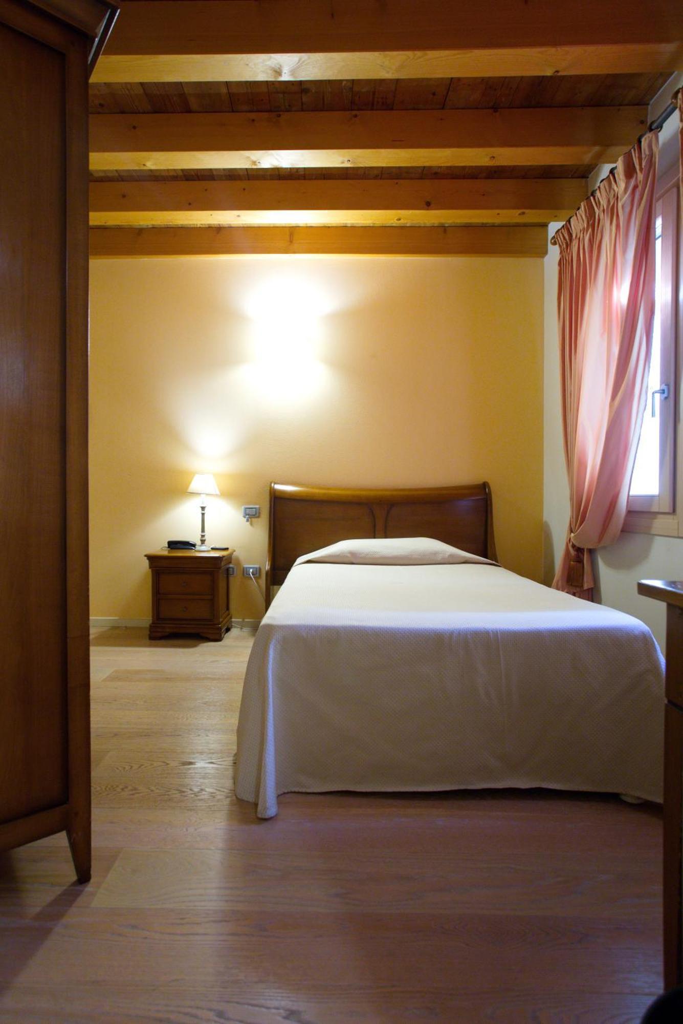 Hotel Asolo Quarto foto